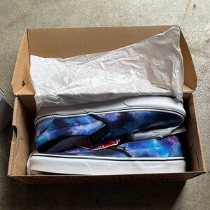 Brand new vans galaxy classic slip on men’s size 11